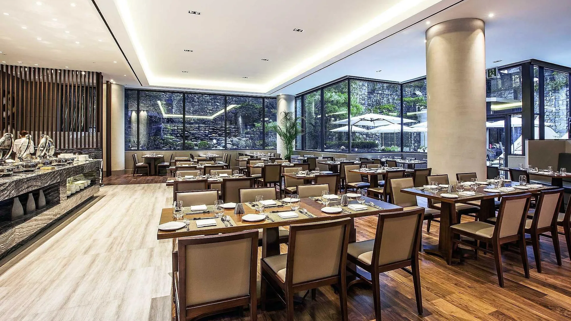 Novotel Ambassador Doksan Seoul 4*,  South Korea